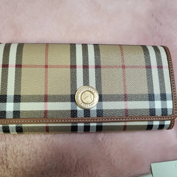 Burberry nova check full size wallet new never used - Picture 8 of 16